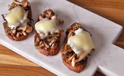 Sauteed Mushrooms &amp; Taleggio Cheese Crostini Recipe | D’Artagnan